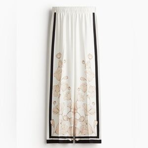H&M NWT LIMITED EDITION PRINTED TWILL PANTS